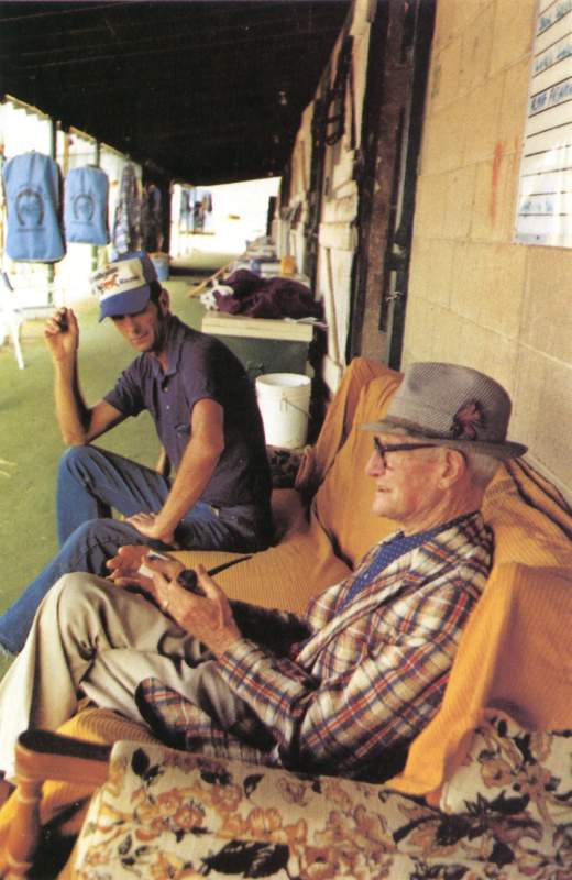 Sanders Russell talking with John Campbell,Russell Stables groom.